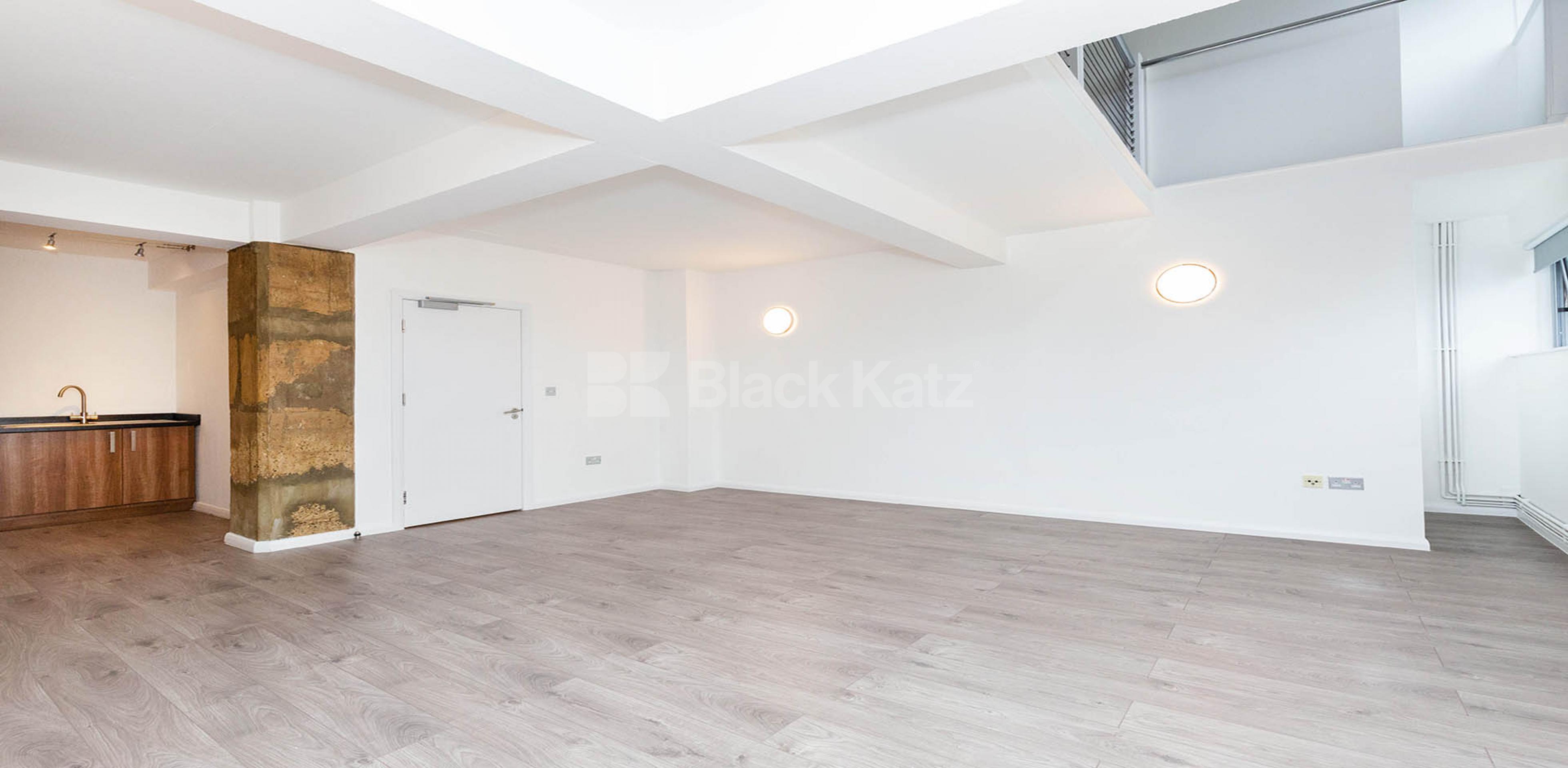 			STUNNING 2 BEDROOM WAREHOUSE APARTMENT, 3 Bedroom, 2 bath, 1 reception Flat			 ABILITY VIEW-KINGSLAND ROAD, DALSTON/HAGGERSTON E2